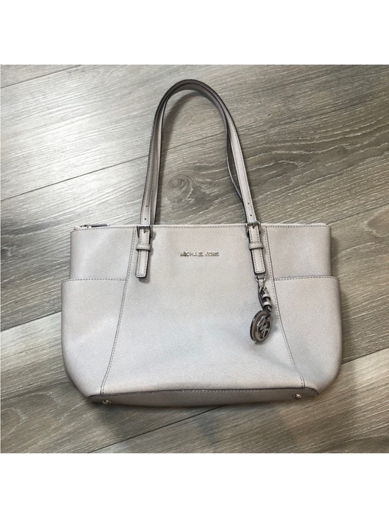Michael Kors Handbags - Michael Kors Charlotte Pearl Gray Saffiano Leather Tote